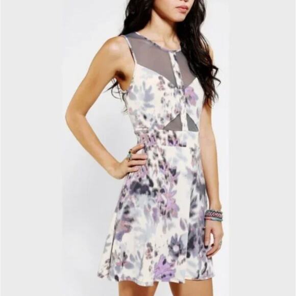 Silence Noise Mesh Skater Dress Purple Gray Watercolor Cutout Urban Outfitters M - Picture 3 of 11